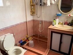 hwi-yoh-ville photo thumbnail #2